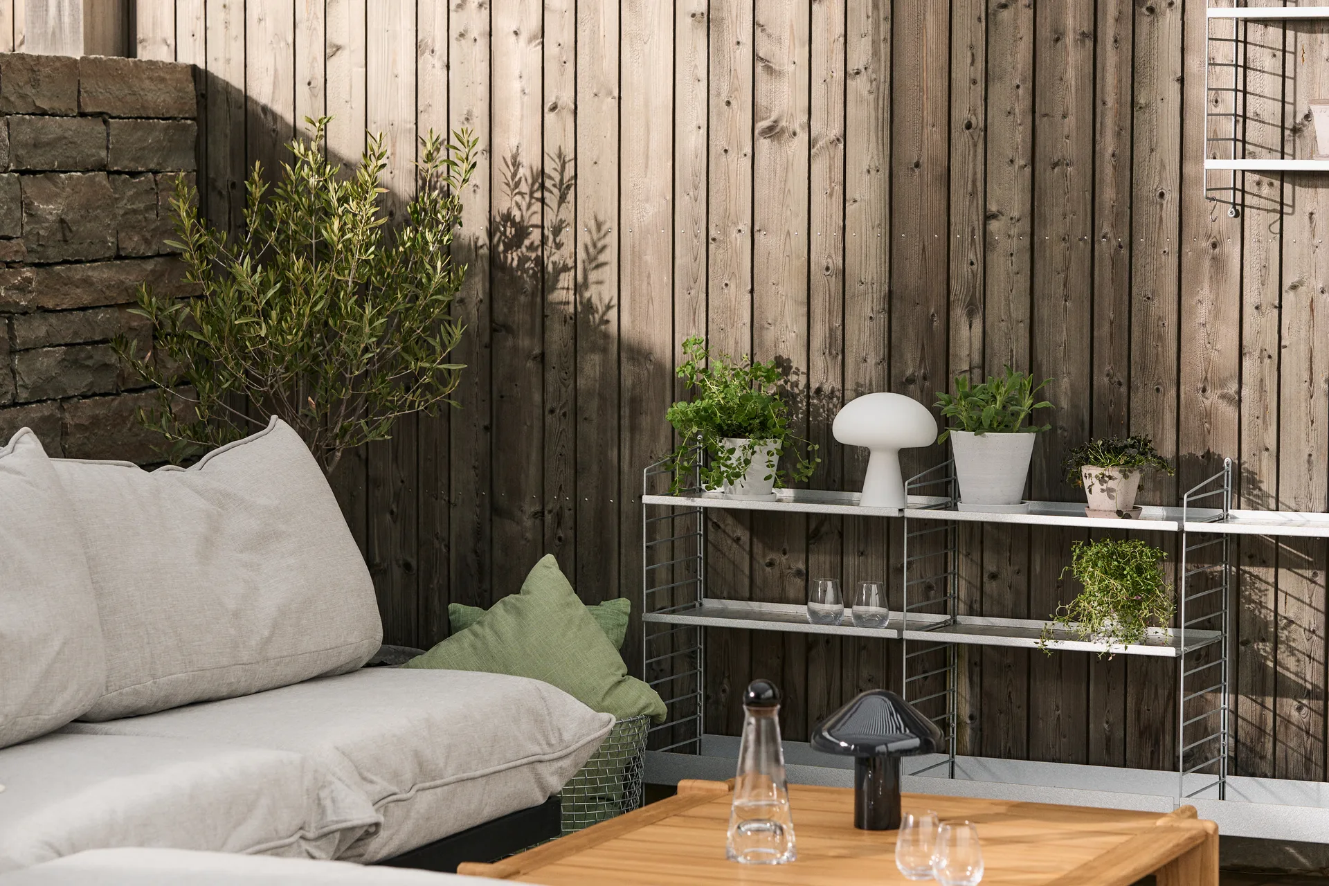 Maceta HAY Flowerpot with saucer M Ø14 cm, gris HAY