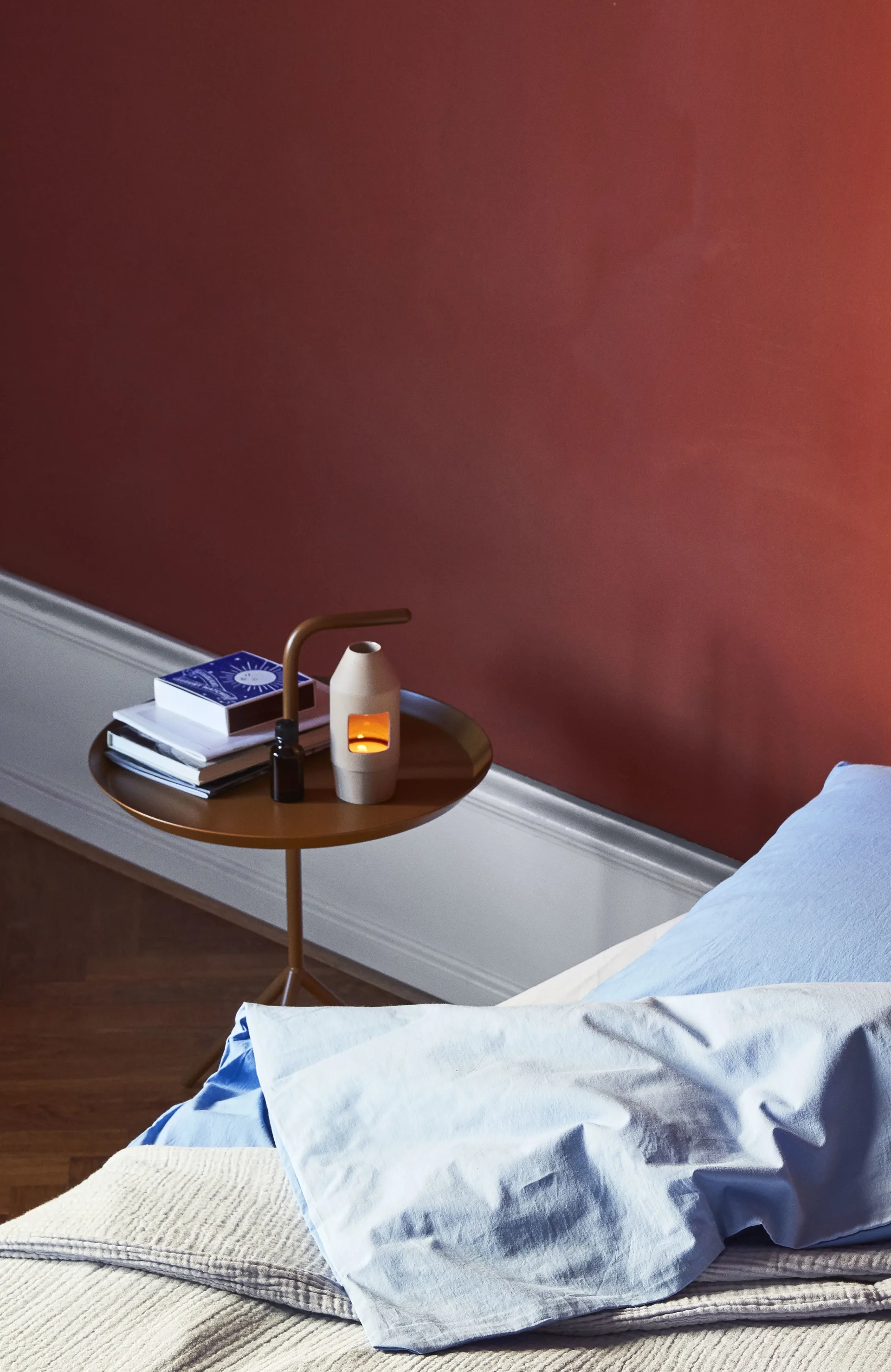 Mesa auxiliar DLM Ø38 cm, Toffee HAY