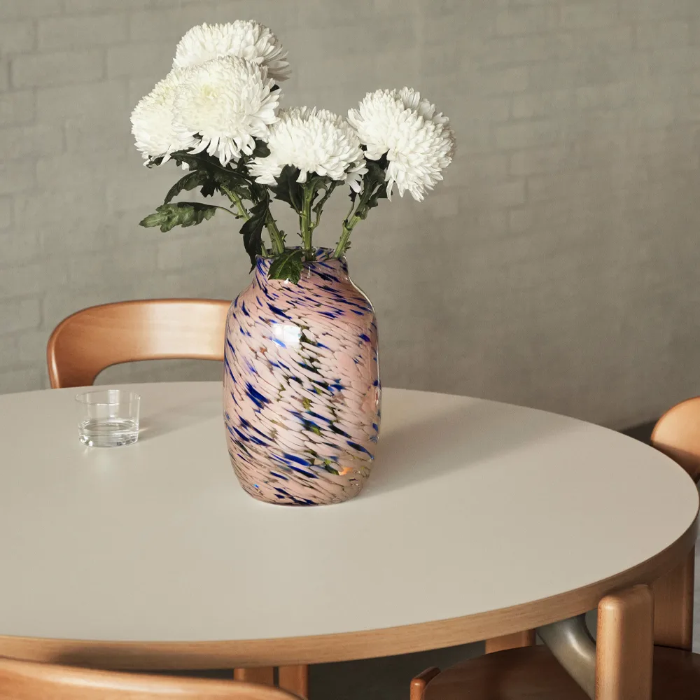 Mesa de comedor Rey Ø128 cm, azul intenso HAY