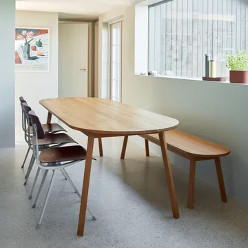 Mesa de comedor Triangle Leg - Aceite de roble, 250×85 cm - HAY