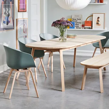 Mesa de comedor Triangle Leg - Aceite de roble, 250×85 cm - HAY