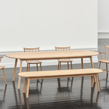 Mesa de comedor Triangle Leg - roble lacado, 200x85 cm - HAY