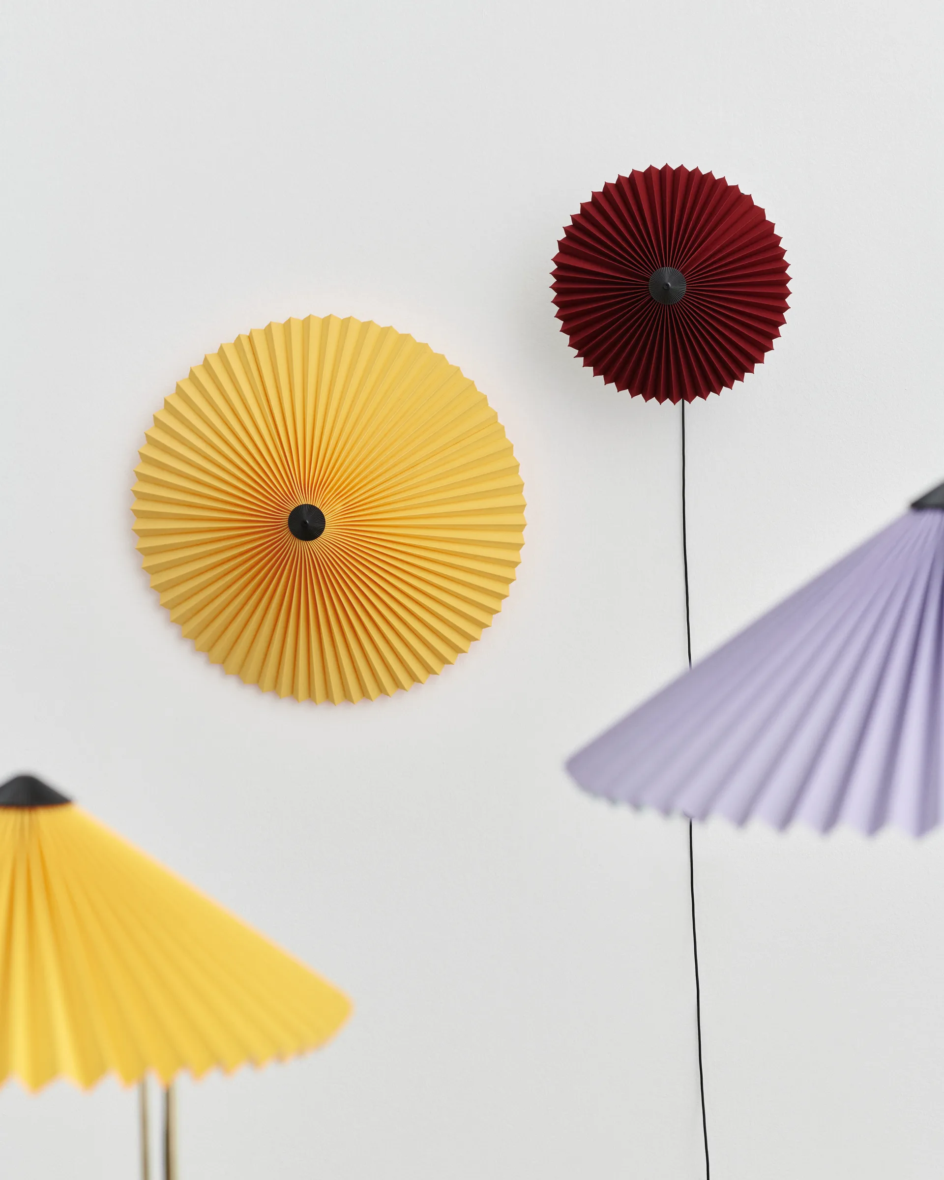 Plafón Matin flush mount Ø50 cm, Yellow shade HAY