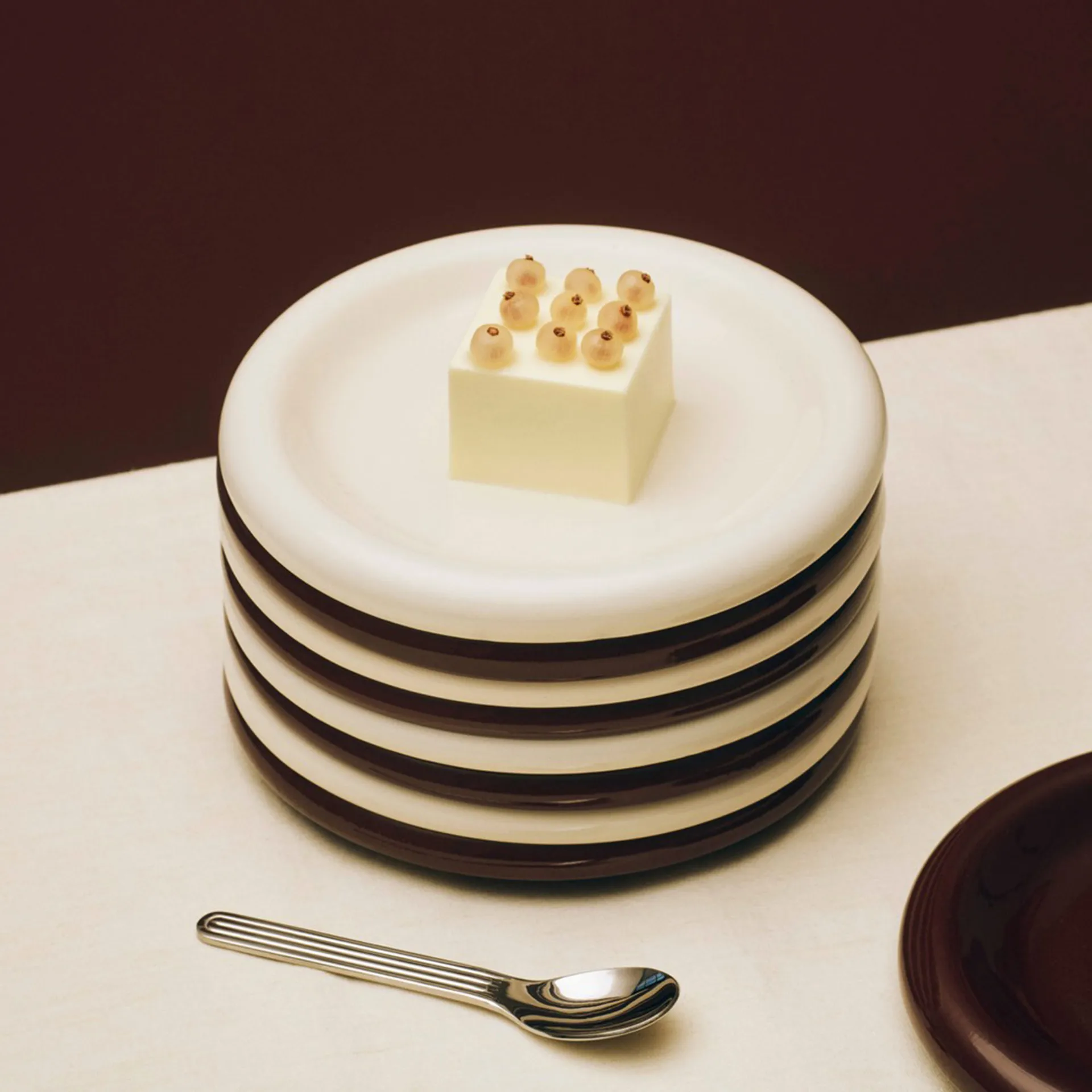 Plato Barro, Pistachio, Ø24 cm, pack de 2 HAY