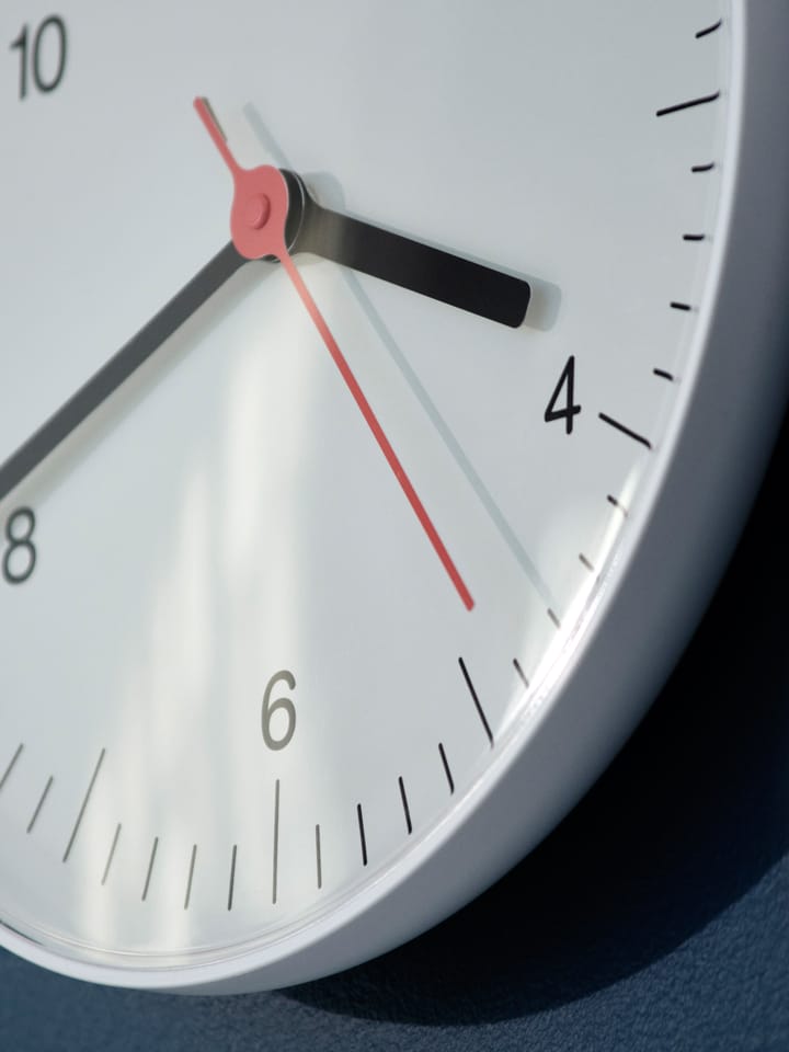 Reloj de pared Wall Clock Ø26,5 cm, White HAY