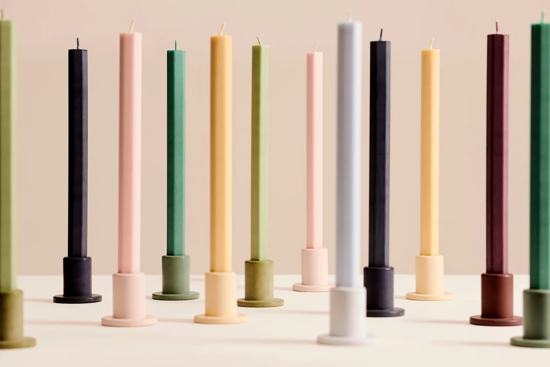 Set de velas Hexagon Candle mix, 4-pack, Dark HAY