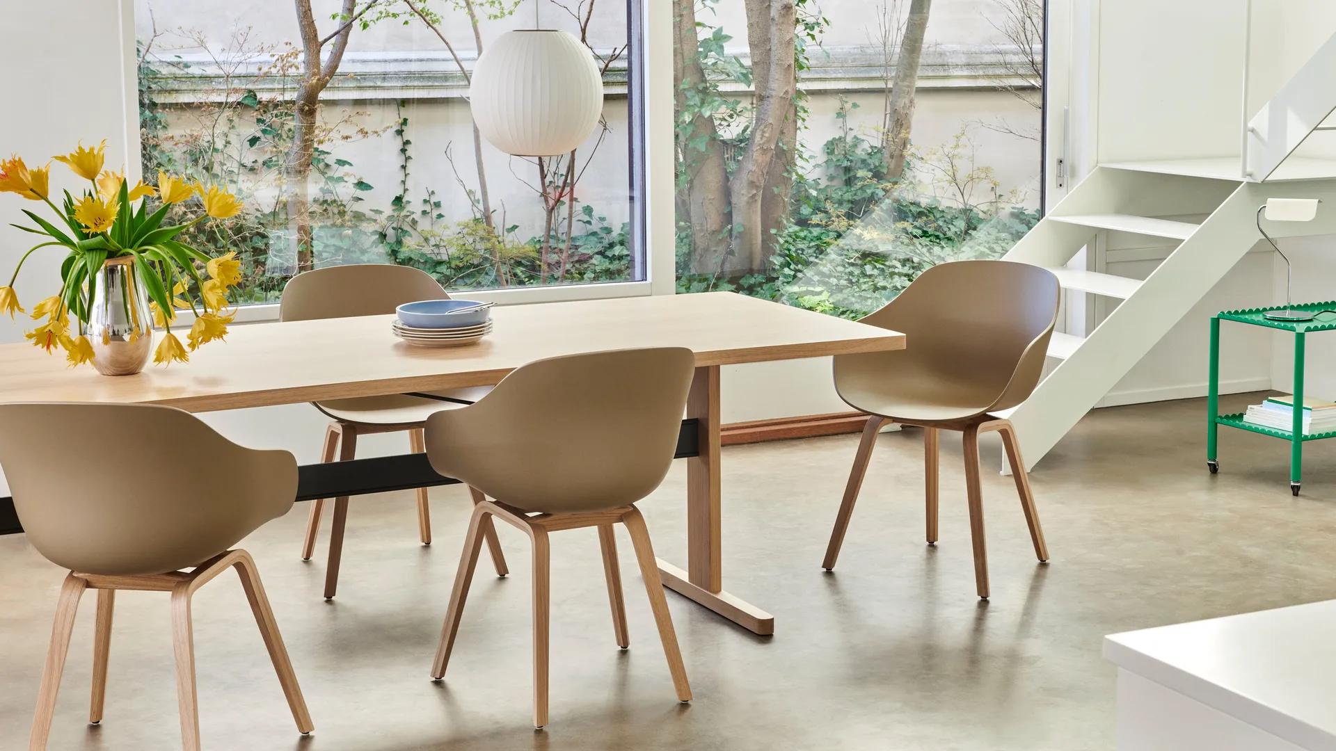 Silla About a Chair 22, 2.0 , Arcilla-estructura de roble lacado HAY