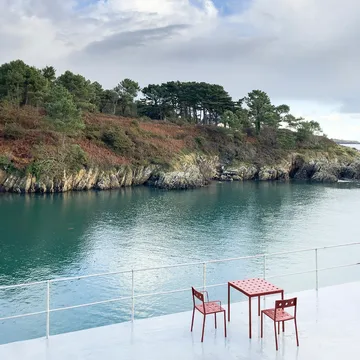 Silla Balcony - bosque oscuro - HAY