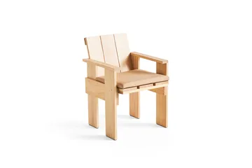 Silla con reposabrazos Crate Dining Chair - Water-based lacquered pinewood - HAY