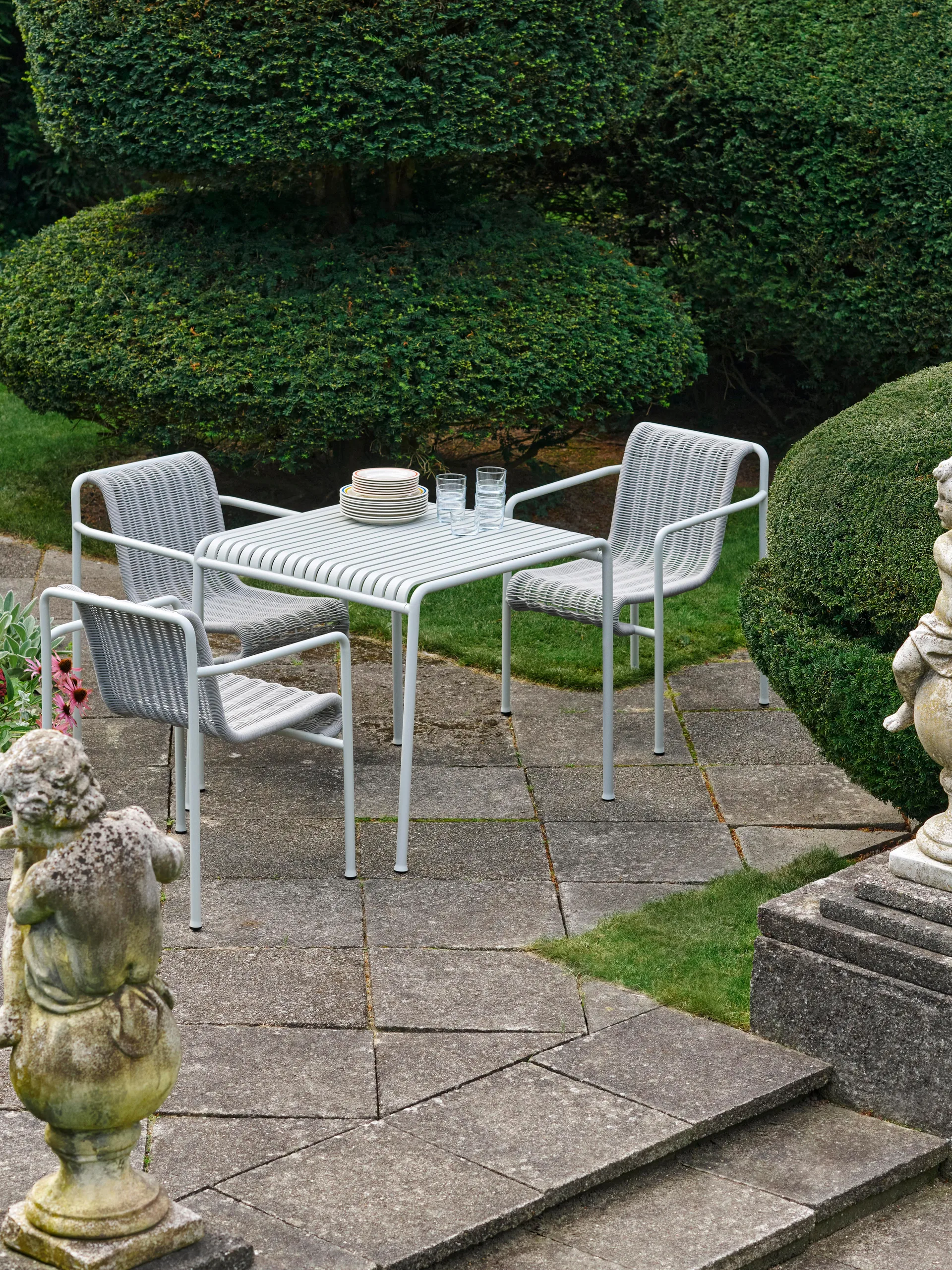 Silla con reposabrazos Palissade Cord Dining, Sky grey HAY