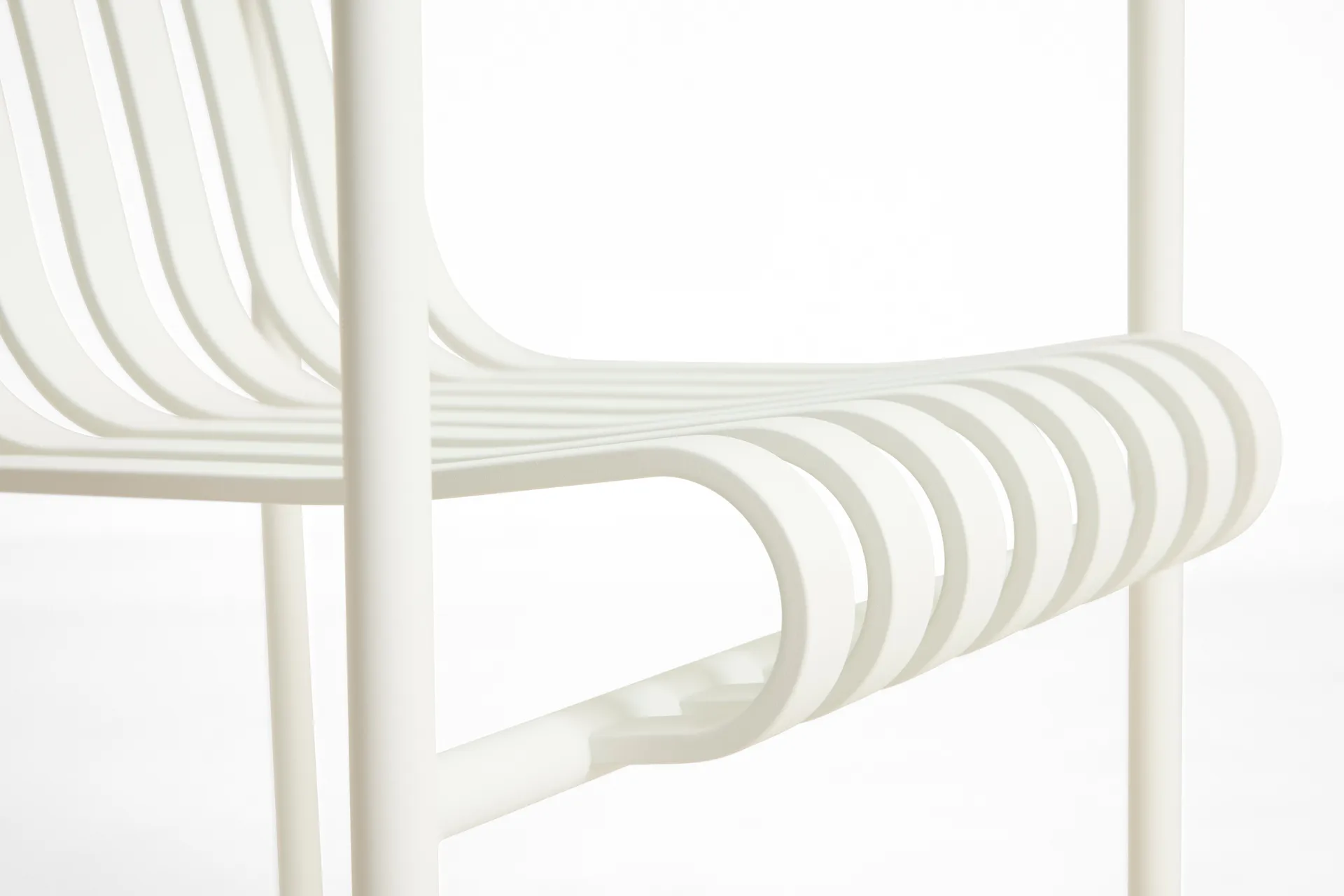 Silla con reposabrazos Palissade Dining, Cream white HAY