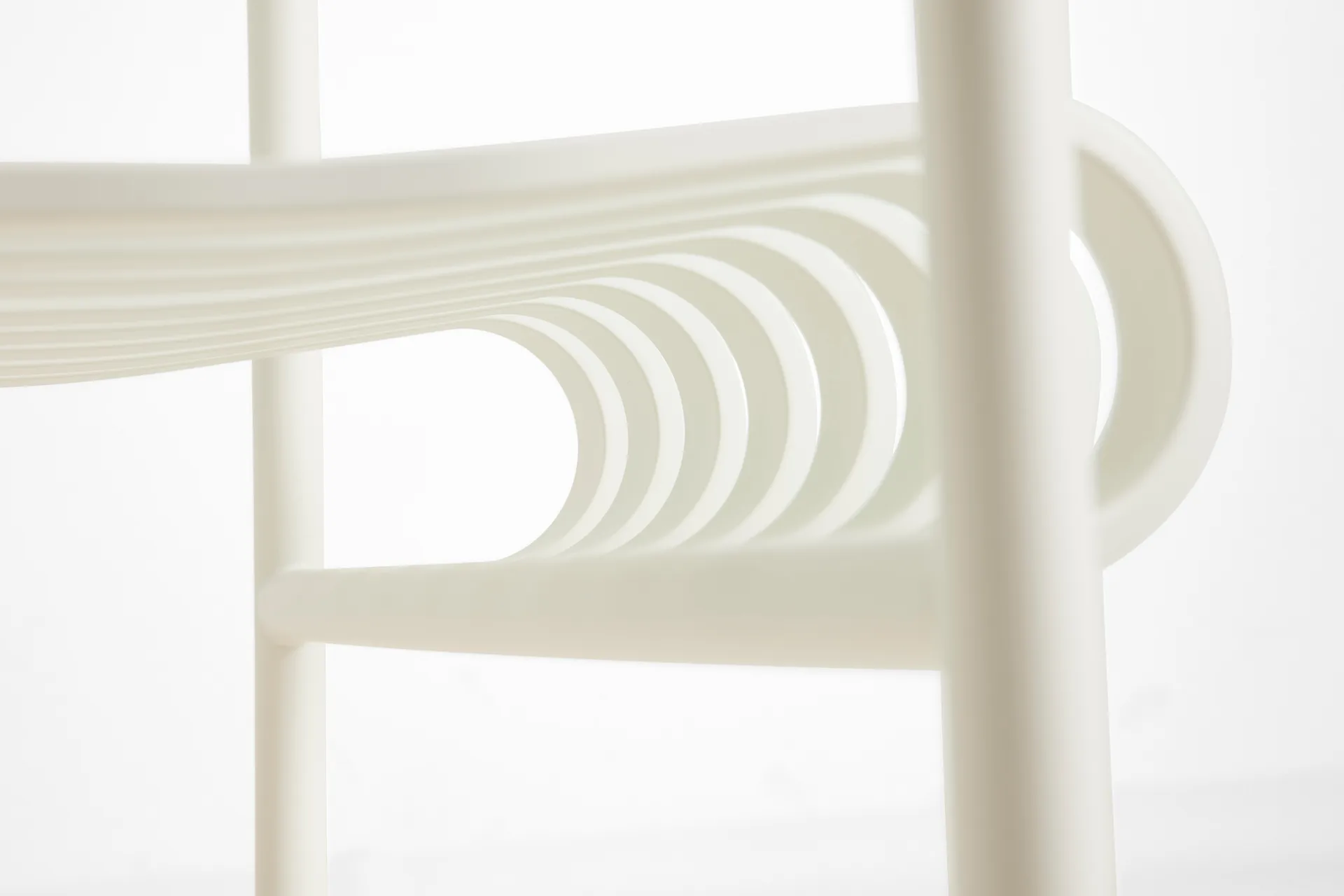 Silla con reposabrazos Palissade Dining, Cream white HAY