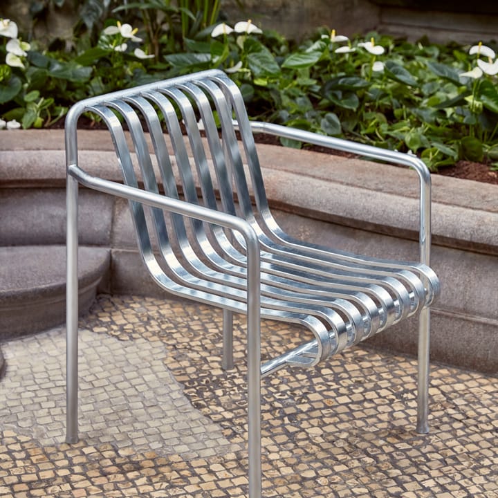 Silla con reposabrazos Palissade Dining  , Hot galvanised HAY