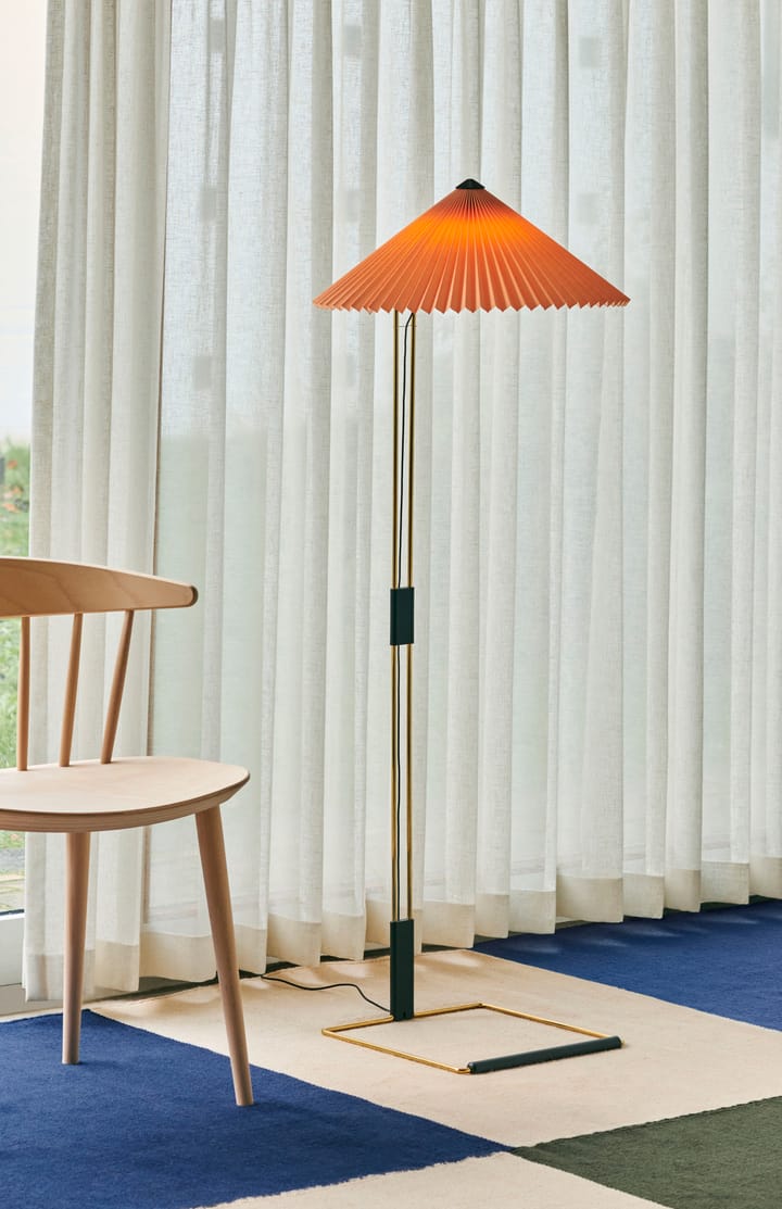 Silla J104, Roble lacado HAY