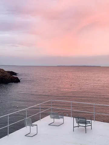 Silla Palissade Cantilever  - Acero galvanizado en caliente - HAY