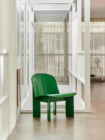 Sillón lounge Chisel - Haya lacada color verde intenso - HAY