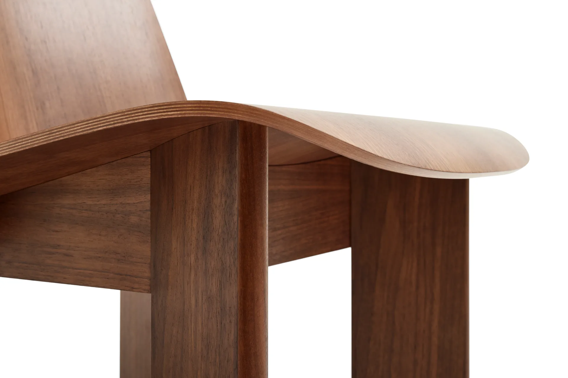 Sillón lounge Chisel, Nogal lacado HAY