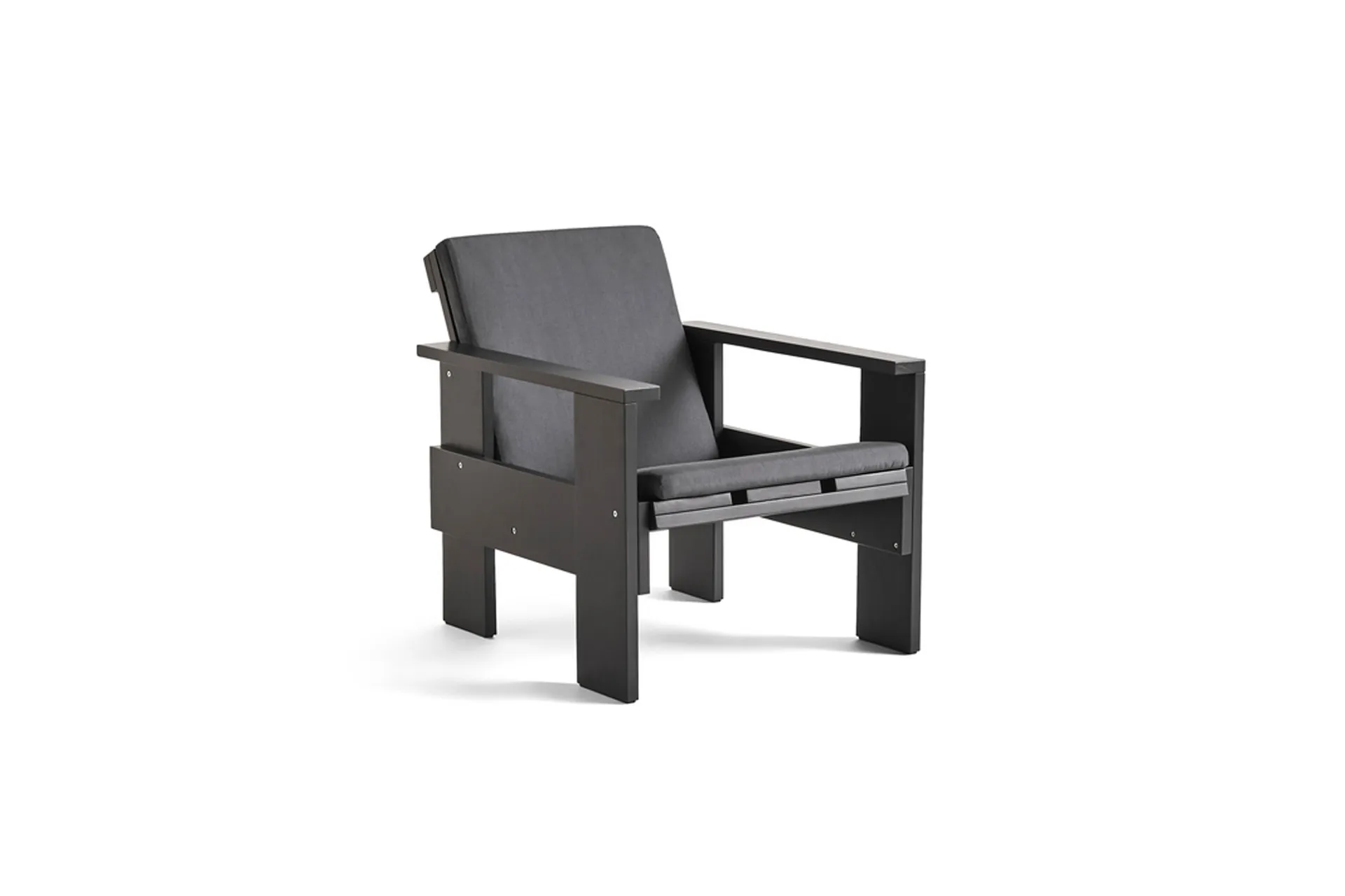 Sillón lounge Crate de pino lacado, Negro HAY