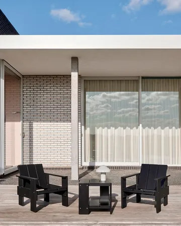 Sillón lounge Crate de pino lacado - Negro - HAY