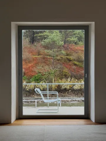 Sillón lounge Palissade Cantilever Low  - Acero galvanizado en caliente - HAY