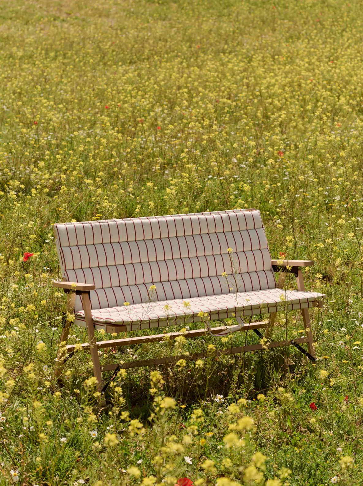 Sofá plegable Outdoor Market, Beige-red, 2 plazas HAY