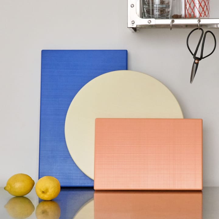 Tabla de cortar Chopping Board L Ø34 cm, Off-white HAY