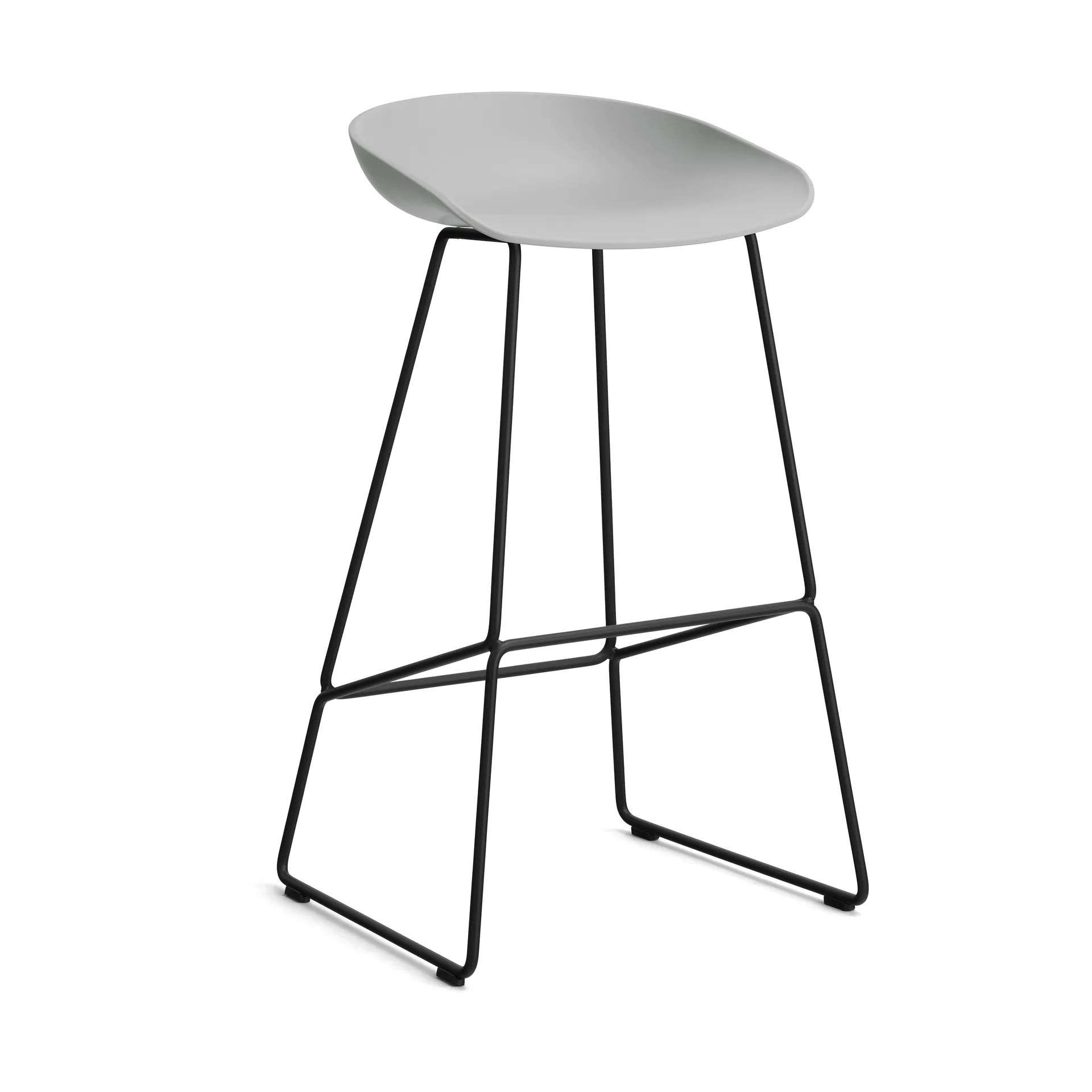 Taburete alto About a Stool 38, 2.0, Gris hormigón-estructura de acero negro HAY