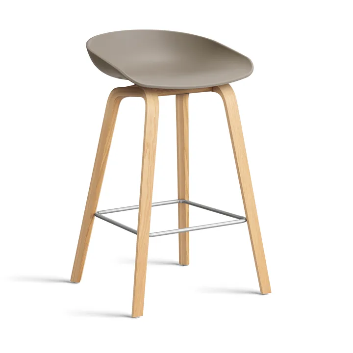 Taburete bajo About a Stool 32 con base de roble lacado 2.0 - Khaki-soporte de acero inoxidable - HAY