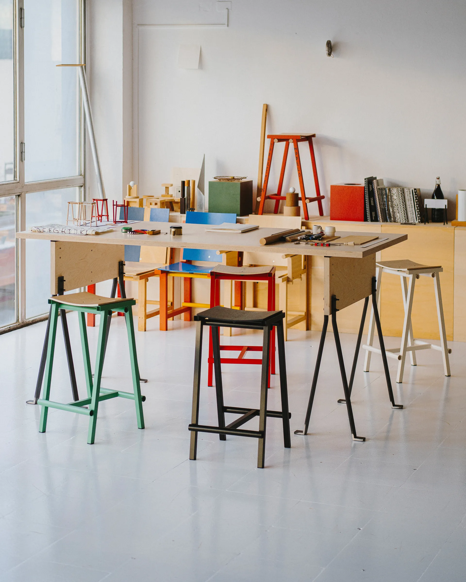 Taburete bajo Taburete 8,  65 cm, Soft jade HAY