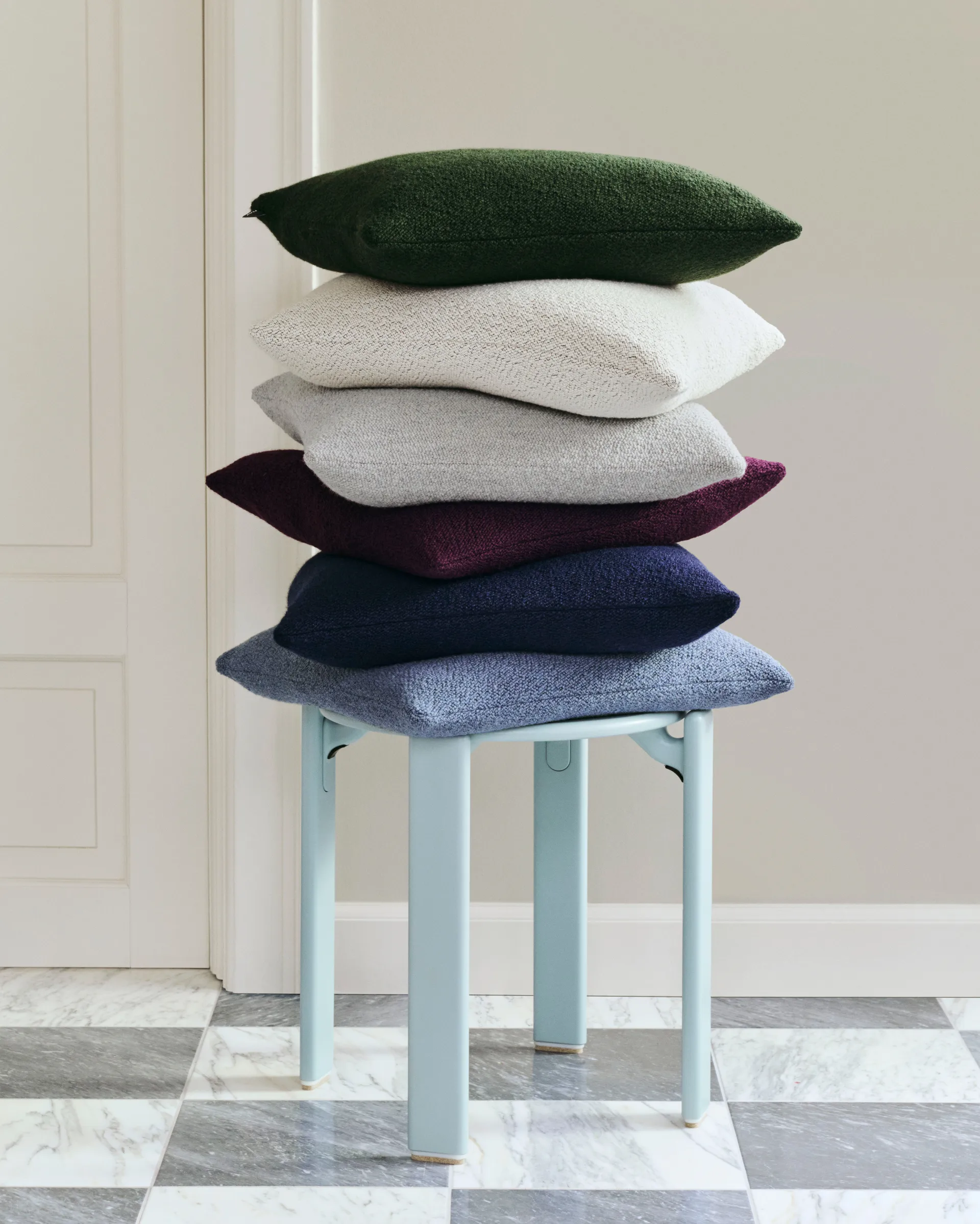 Taburete Rey Ø46,5x46 cm, Azul pizarra HAY