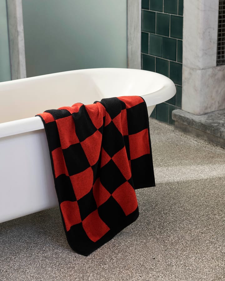 Toalla de baño Check 70x136 cm - Poppy red - HAY