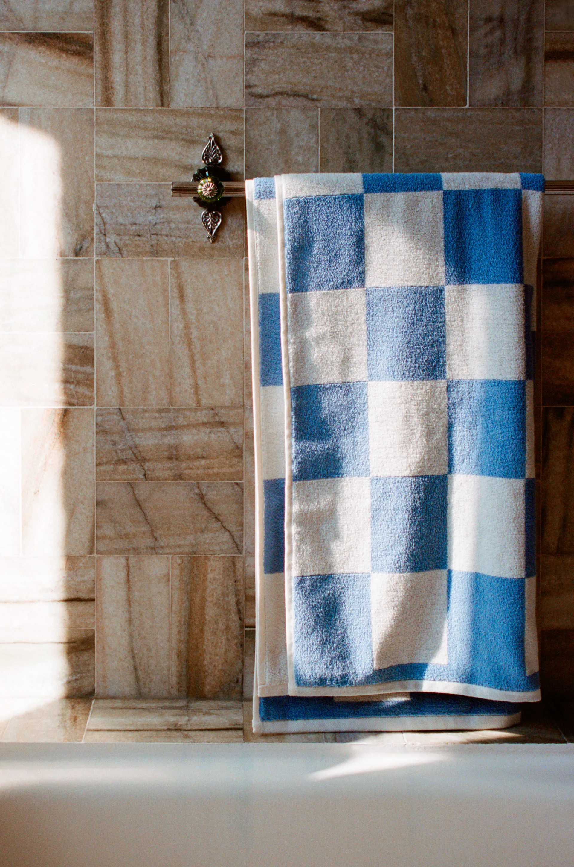 Toalla de baño Check 70x136 cm, Sky blue HAY