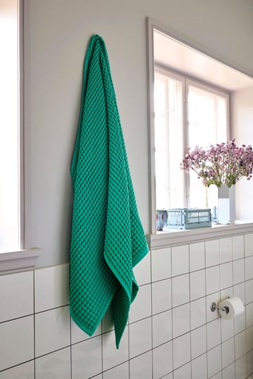 Toalla de baño Waffle 70x140 cm - Emerald green - HAY