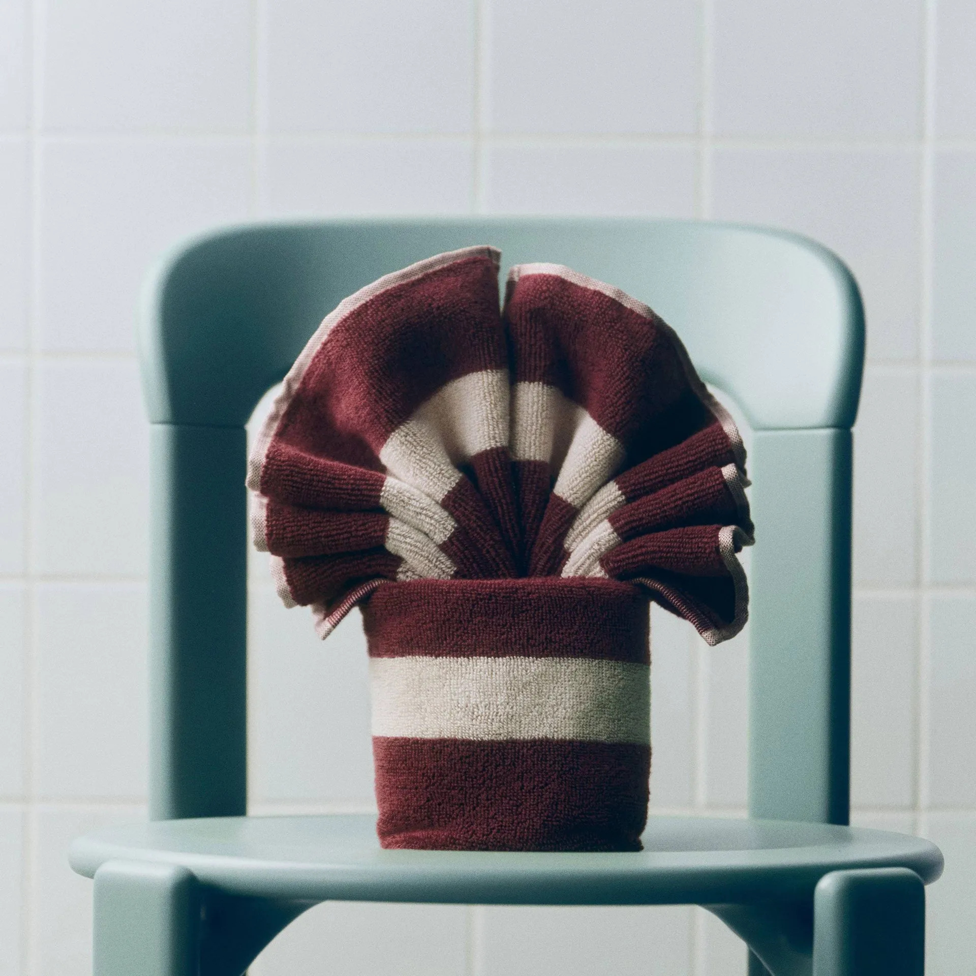Toalla Stripe, Burgundy, 40x60 cm HAY