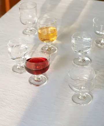 Vaso con pie Tavern - M 20 cl - HAY