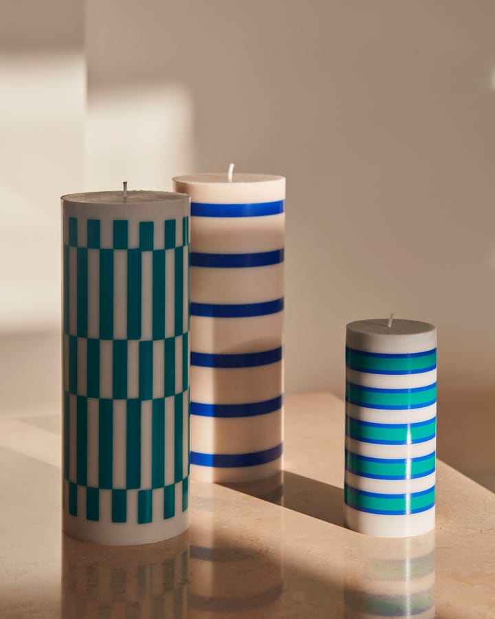 Vela gruesa Column Candle large 25 cm, Light grey-green HAY