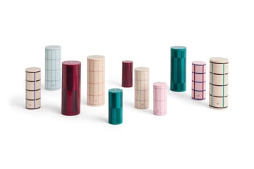 Vela gruesa Column Candle medium 20 cm - Off white-blue grid check - HAY