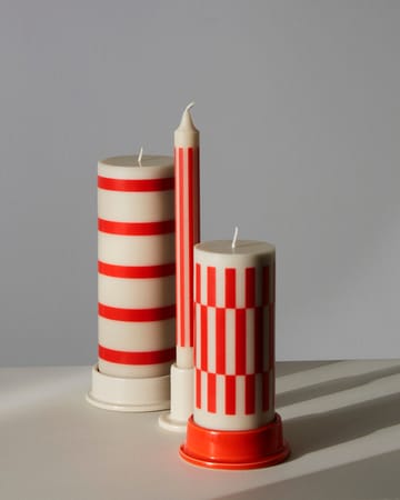 Vela gruesa Column Candle medium 20 cm - Off white-red - HAY