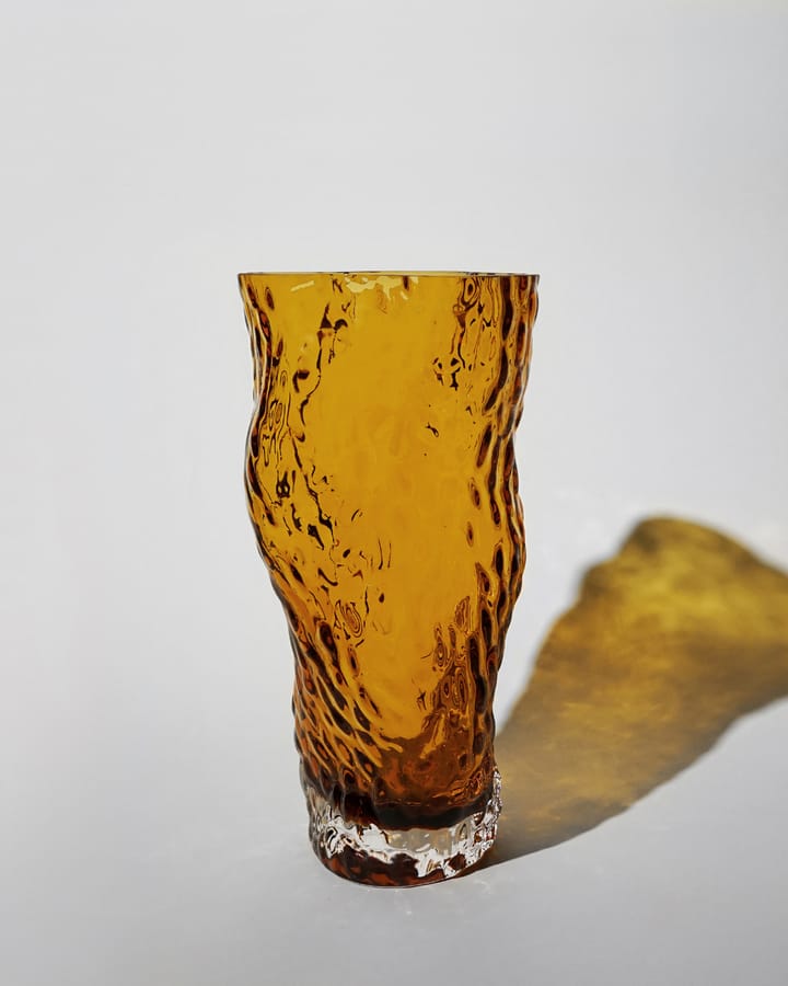 Jarrón de vidrio Ostra Rock 30 cm, Amber Hein Studio