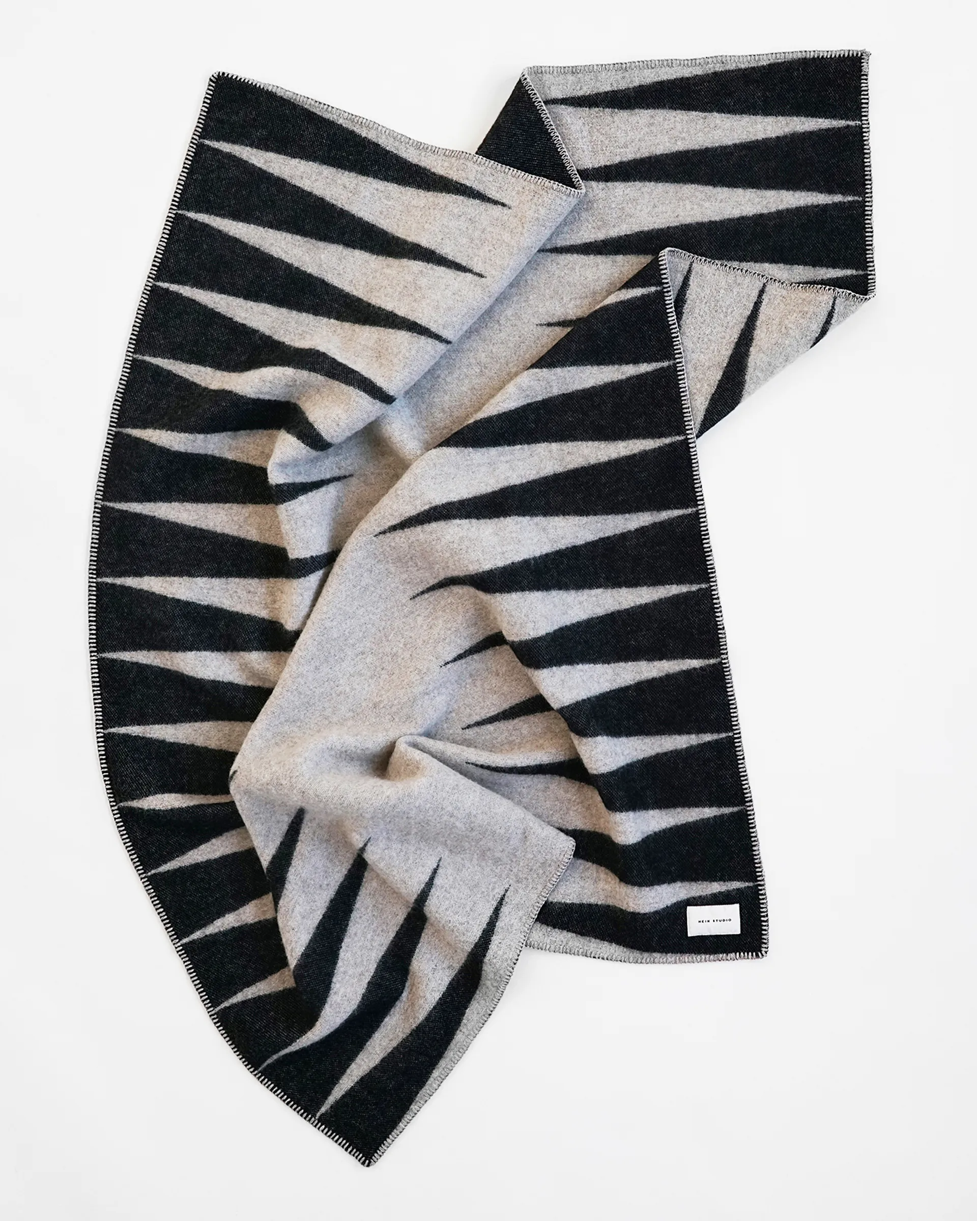 Manta Ihalo 130x180 cm, Núm. 01 Hein Studio