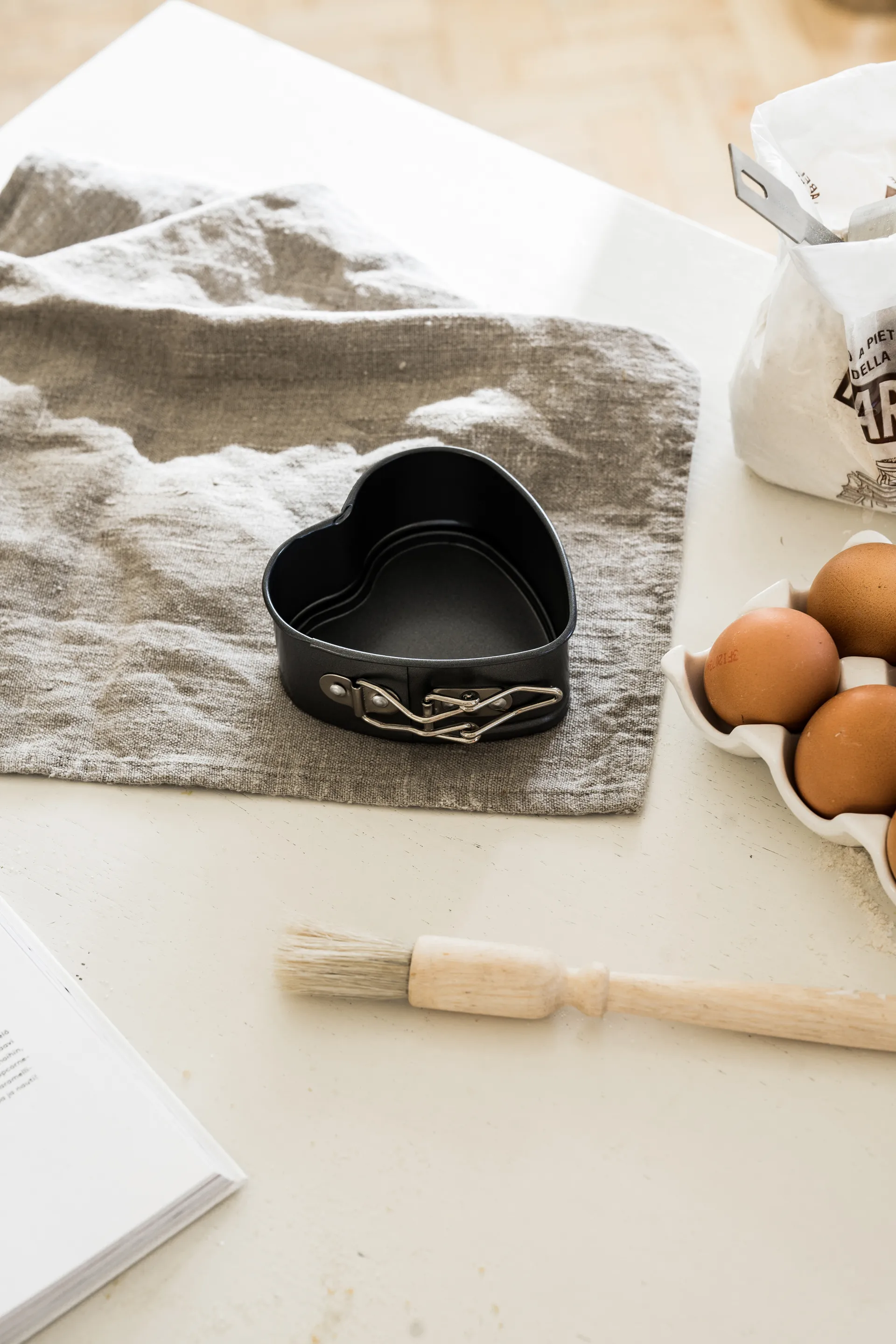 Molde desmontable Heirol corazón, grande 21,5x22,5 cm Heirol