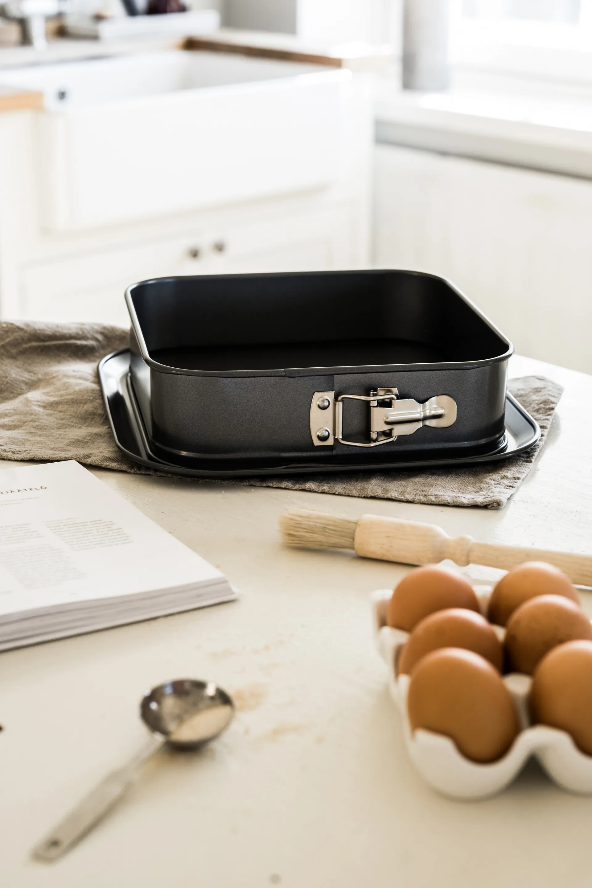 Molde desmontable Heirol cuadrado base extra ancho, 24x24 cm Heirol