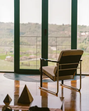 Butaca Lounge Experiment 501 - Green-light beige - Hem