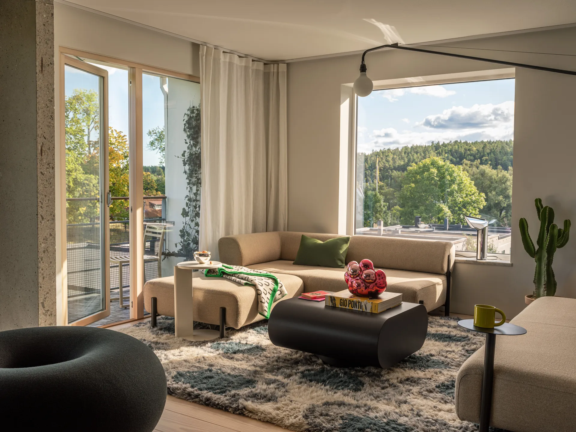 Mesa auxiliar Lolly 56 cm, Cream matte Hem