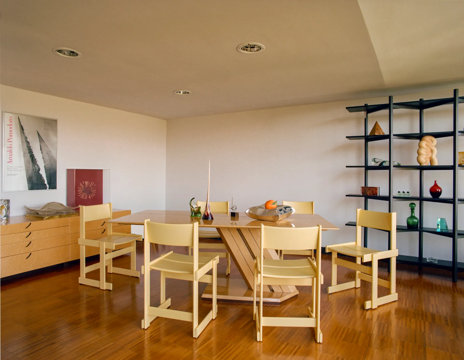 Silla Bullnose, Haya Hem