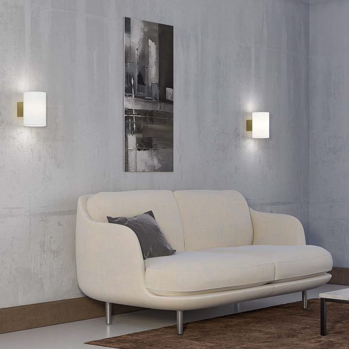 Aplique de pared Evoke L, Latón satinado-vidrio blanco Herstal