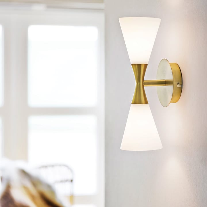 Aplique de pared Harlekin Duo, latón-blanco Herstal
