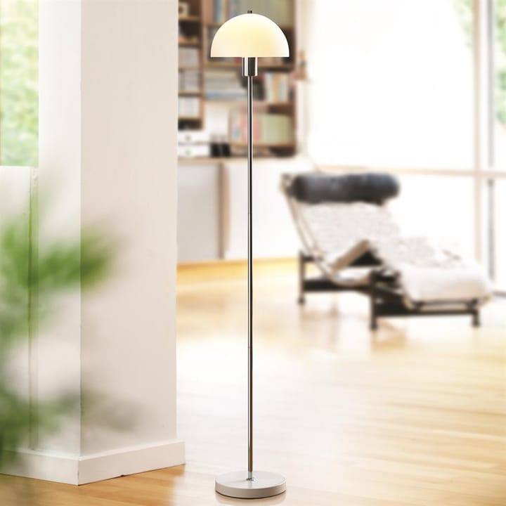 Lámpara de pie Vienda, vidrio blanco Herstal