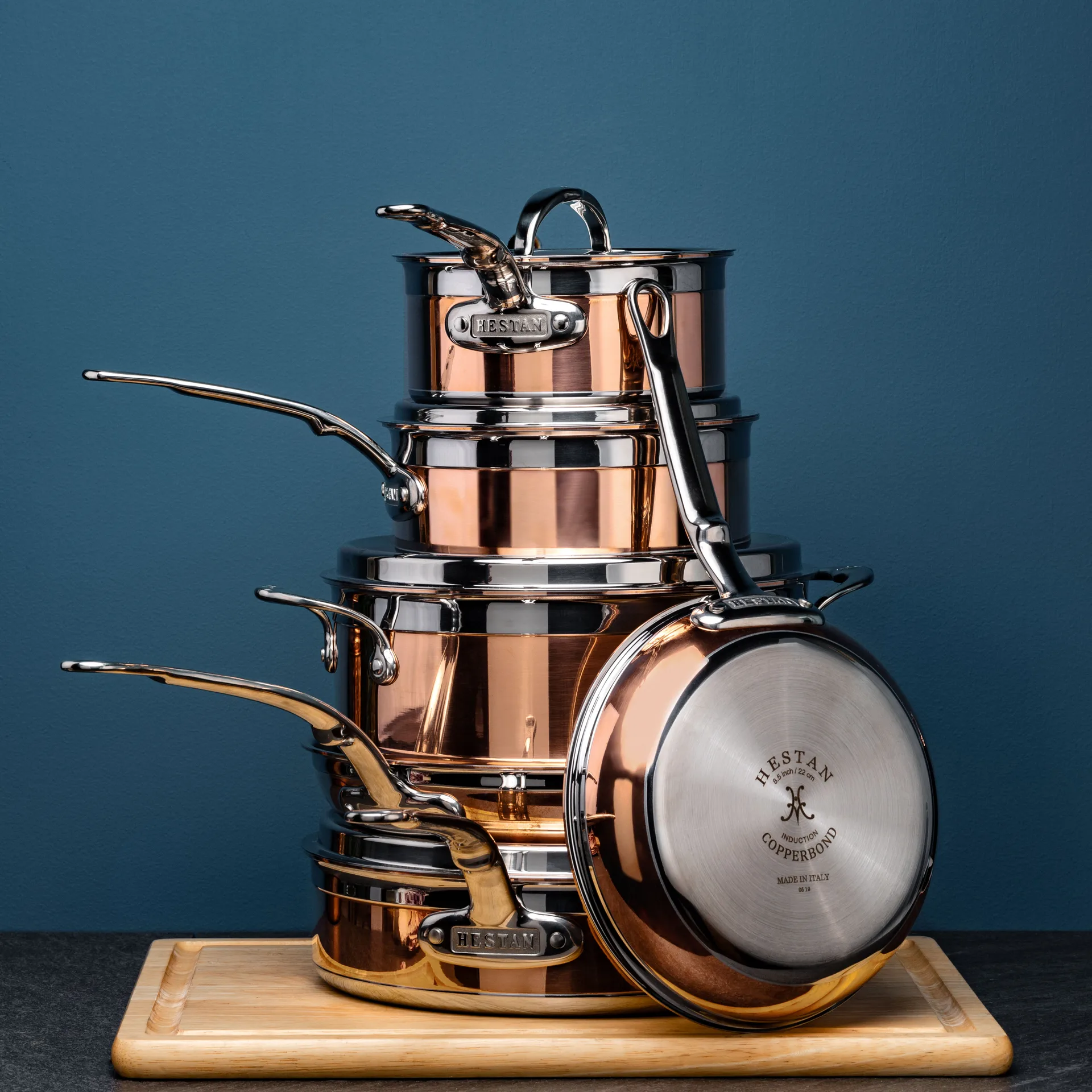 Juego de ollas y sartenes Hestan Copperbond, 10 piezas Hestan