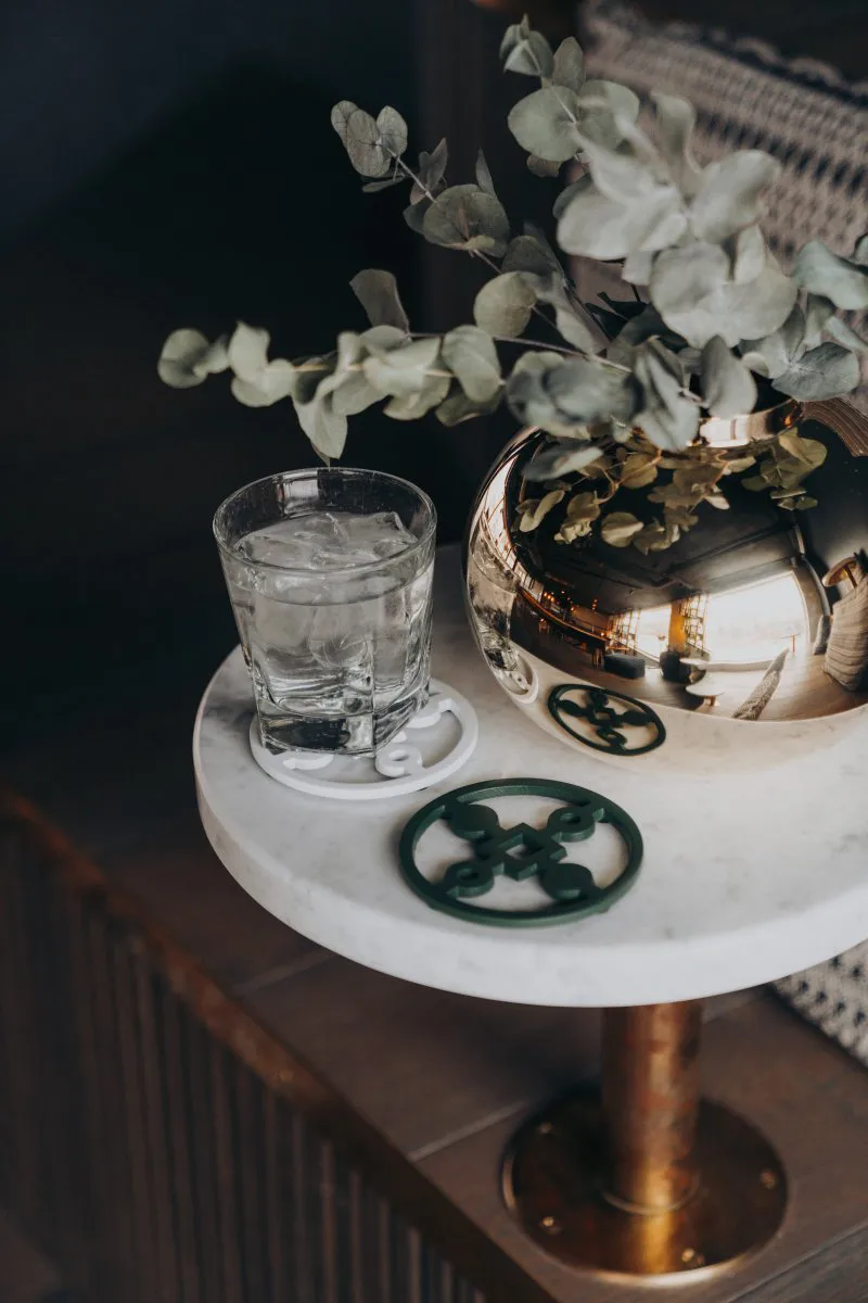 4 Posavasos Anima Gemella, negro Hilke Collection